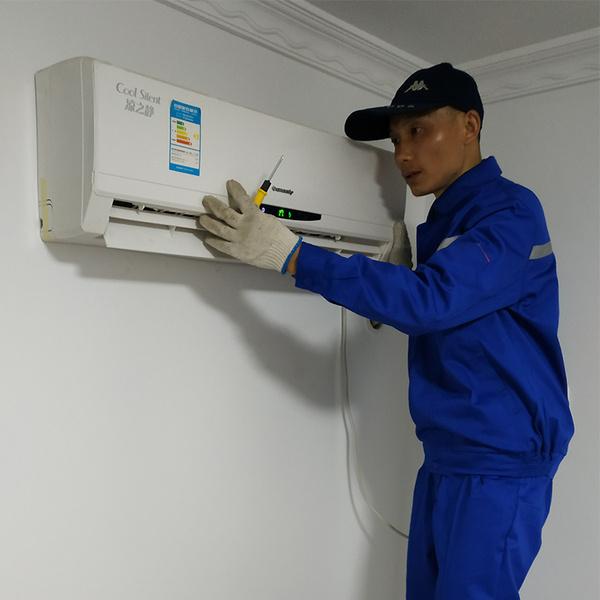 Chinas Plastic Machinery